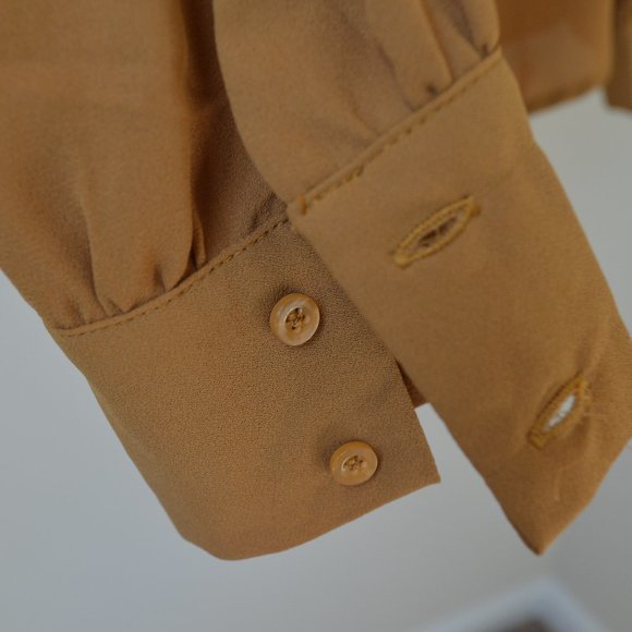 Asymmetrical Mustard Top - Picture 4 of 4